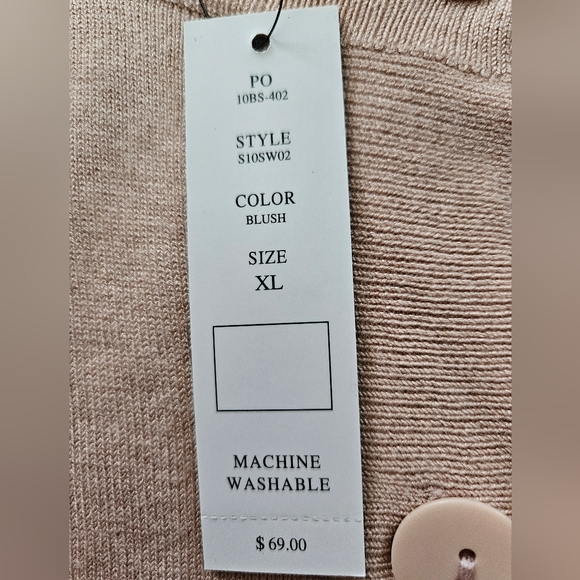 NWT - Silk Blend Bogari Flesh Colored Cardigan w Flower - Size XL - Picture 7 of 8